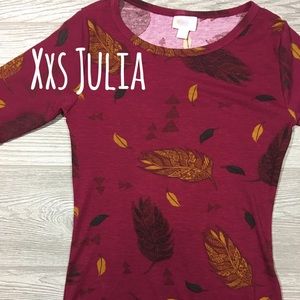 Xxs LuLaRoe Julia feather